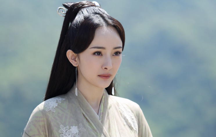 杨幂|曝杨幂筹备新古偶，将搭档小十岁男星演情侣