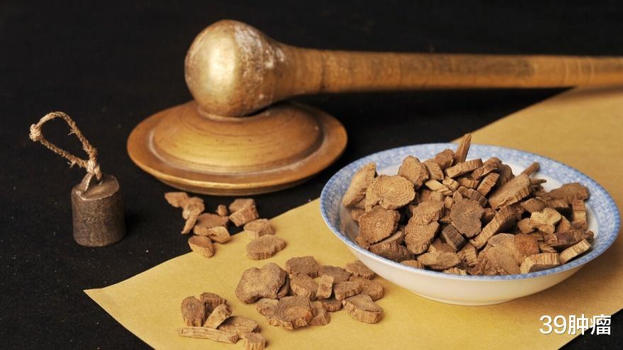39肿瘤 牙齿健康不可小觑，中医：2个原因所致，1个方法，简单有效，牙齿牢固不松动！