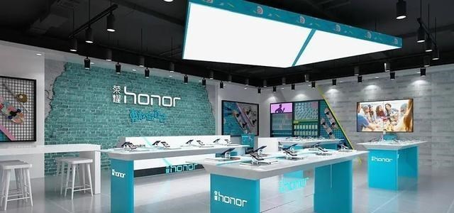 奶爸育儿宝库|不让苹果抢占市场！花粉声称要做“钉子户”！但恐怕华为并不乐意