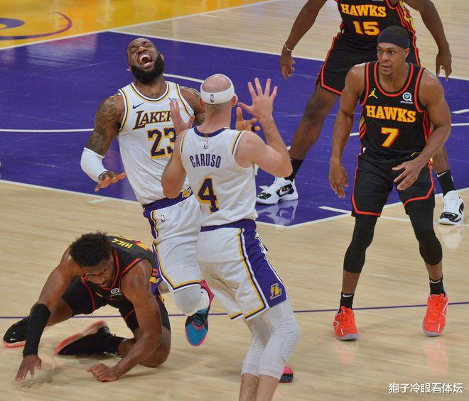 勒布朗·詹姆斯|受傷后5小時(shí) 湖人更新詹姆斯情況 希爾關(guān)閉社媒 中式英文辱罵扎眼