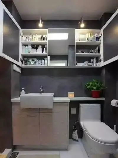 小户型卫生间只要设计的合理，空间就可能会增加多倍！