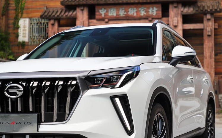 浙江省 14万车价配2.0T涡轮，传祺拿出撒手锏了，改名换脸就能取代H6吗？