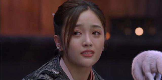 肖战|肖战《斗罗大陆》错位吻戏收官，苑长邱心志发文字里行间很不舍