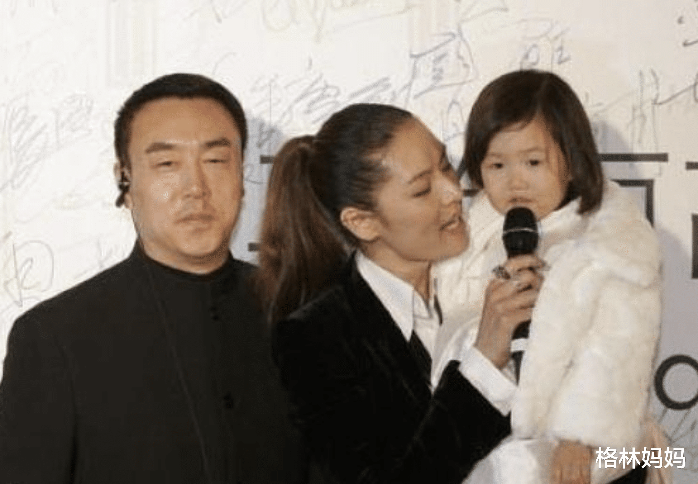 刘岩|让张艺谋愧疚一生，从奥运舞台摔落致终身残疾的刘岩，如今怎样了