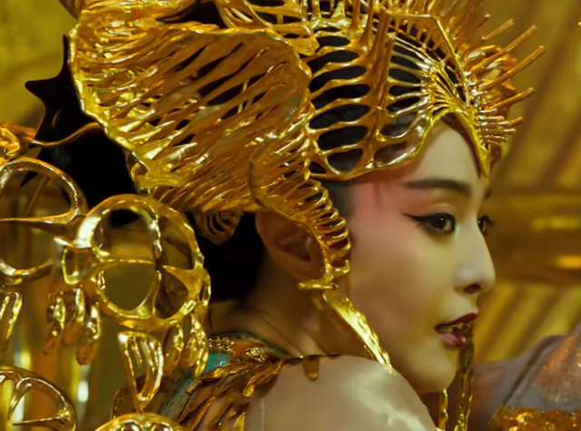 妲己|狐狸精“苏妲己”不要硬演，有人一眼就沦陷，有人我想把她脸蒙上