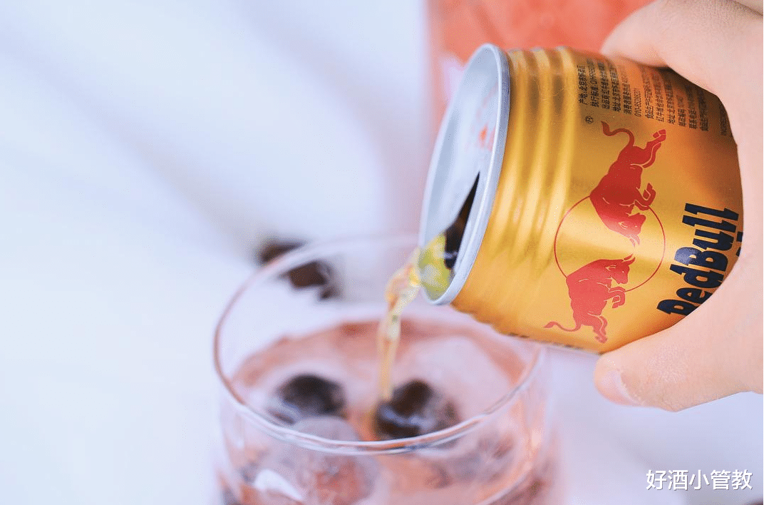 便秘|白酒混啤酒,高度混低度,这些“潮流”的喝酒方式,劝你适可而止