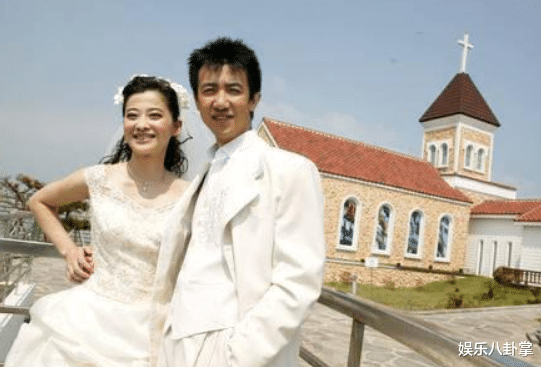 梅婷|梅婷养他6年，李小冉为他堕胎2次，他却转身娶了小15岁的娇妻