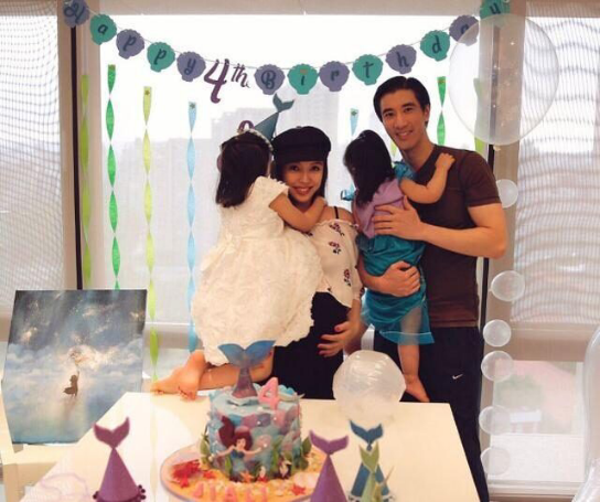 王力宏|王力宏离婚后首现身活动，唱情歌心情好！被指状态容光焕发