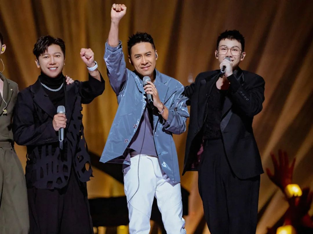 披荆斩棘的哥哥|从《浪姐》到《披荆斩棘的哥哥》,芒果TV翻红了多少过气明星?