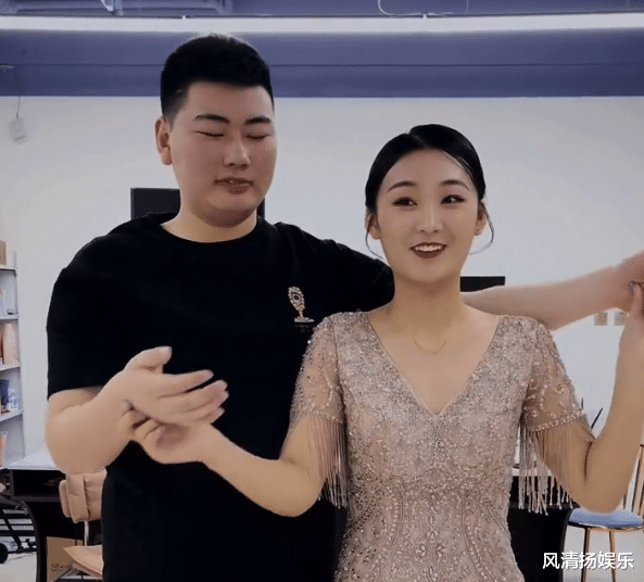 安琪拉 有转机？陈亚男晒个人视频，留言全是换头像、摘戒指，她却在减肥