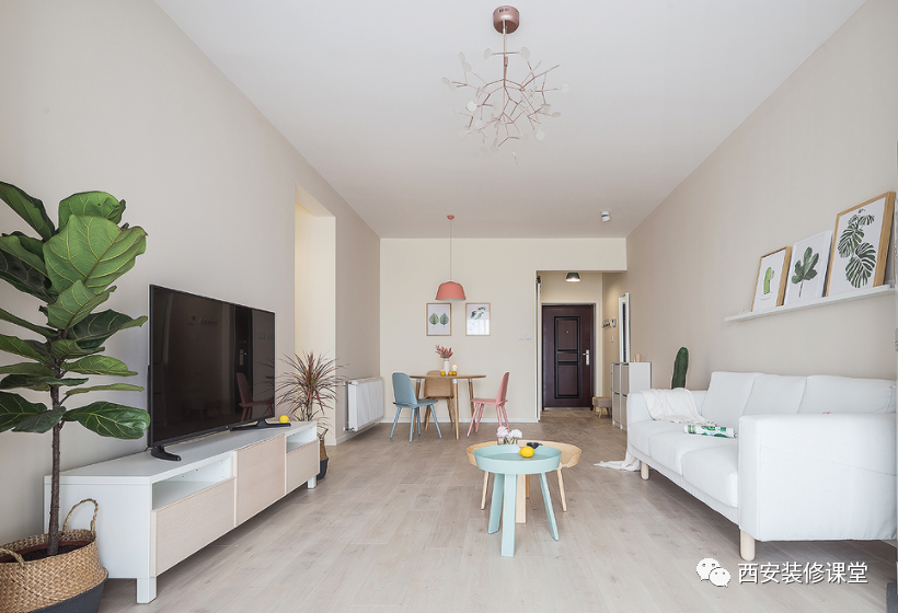 设计师|客厅不吊顶不要石膏线，难道就很LOW吗？