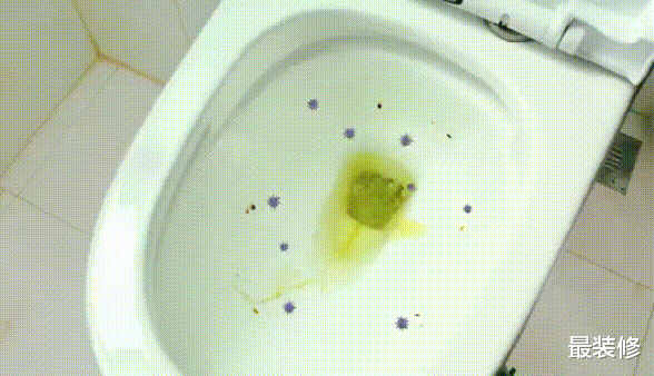 头次见日本卫生间这样设计，让人大开眼界，看完回家照着做