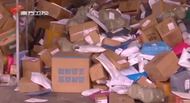 我的电商故事 996工作制已经很轻松了，小哥送了7个月快递，倒欠公司13万