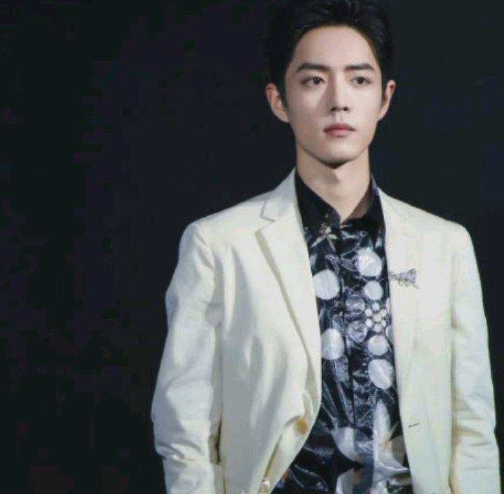 赵丽颖|北京站《如梦之梦》合影曝光！表演收官前，将安排演员上台念信