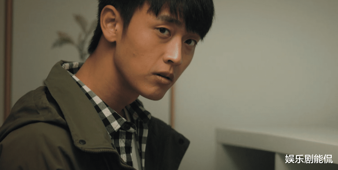 间谍|对手：丁晓禾太冷血，急着和小婷切割？疏远小婷才是正确的抉择