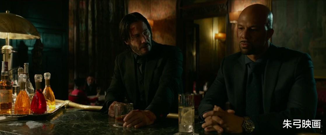 罗翔|《疾速追杀》（John Wick）三部曲，标杆式的杀手体系和多元打斗场面