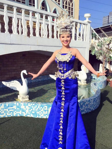 刘赛|她是最美盲人歌手，被军人丈夫捐献眼睛，如今成为央视御用歌手