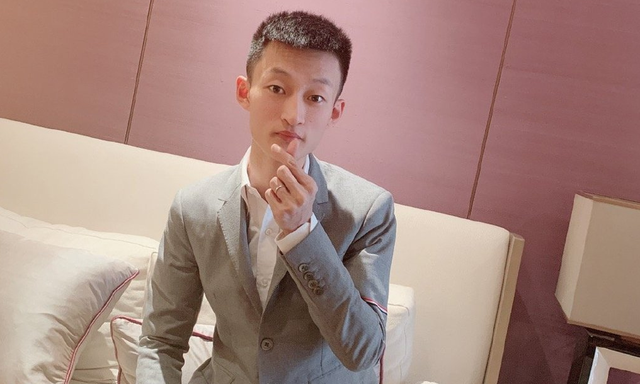 散打哥|网红“外星人”再次开播，怒斥天道的媳妇米菲，散打哥评论附和