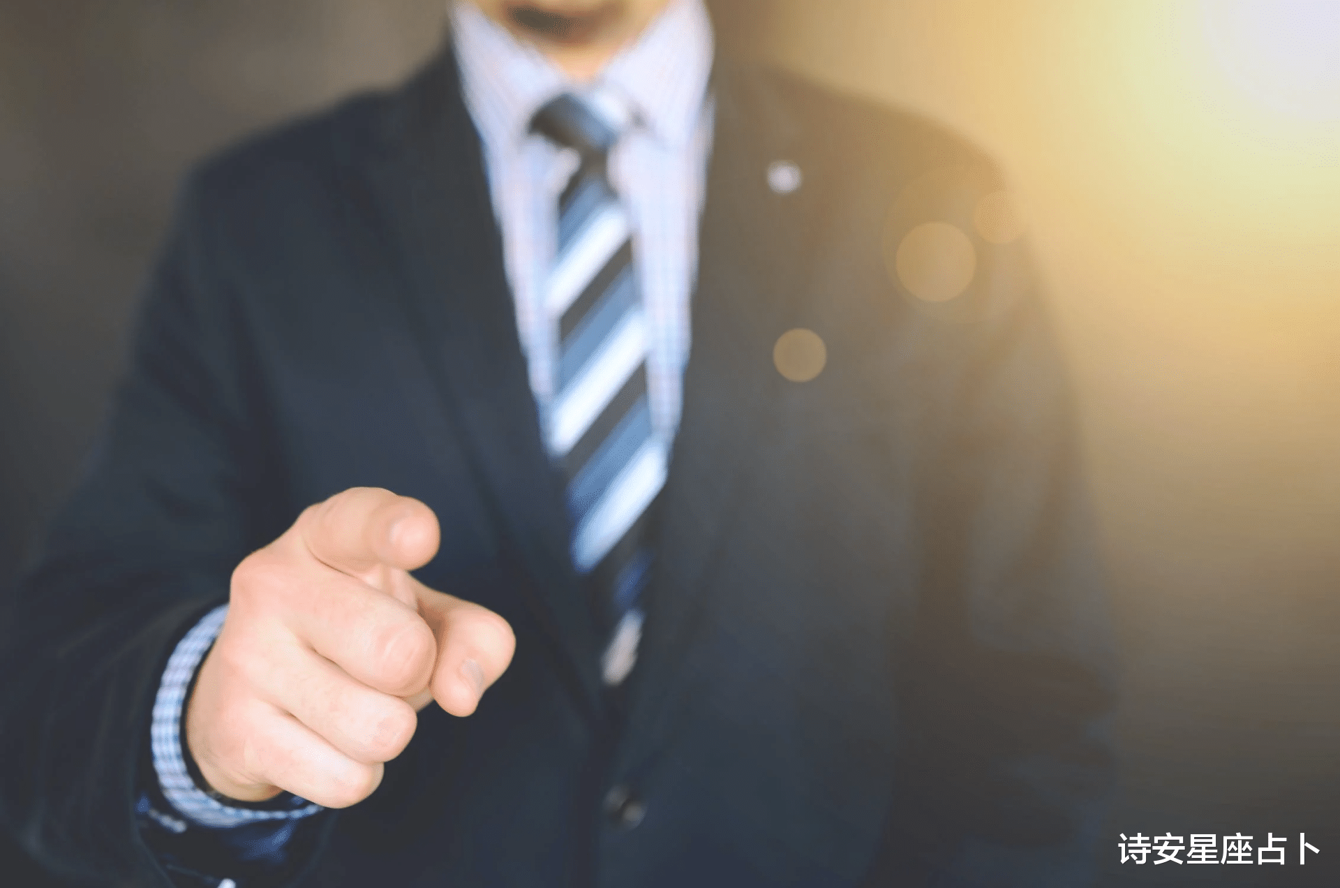 星座|这四个星座在职场中很吃香,能力优秀,干劲十足,还懂得经营自己