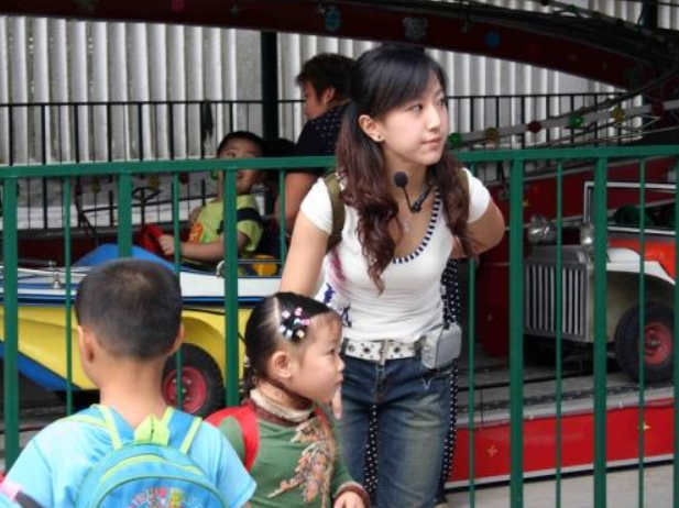 幼儿园|教育部发布通知，“幼儿园老师”不再招大专生，家长纷纷拍手叫好
