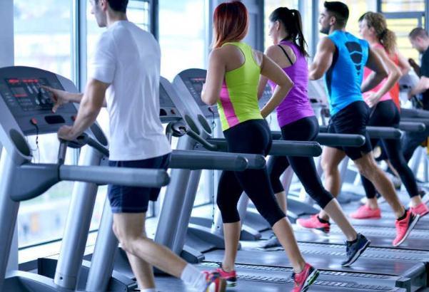 旗袍|明知是骗局，仍有很多人主动“上套”，如今大街小巷随处可见