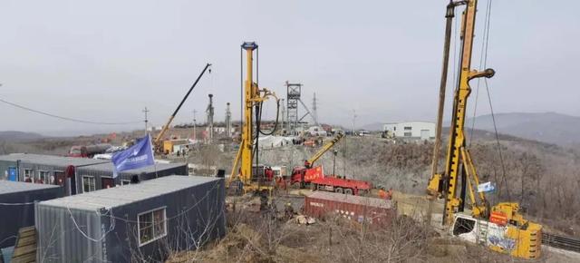 DV现场 “最想让家人知道我还活着”!11名矿工升井,网友祝福刷屏