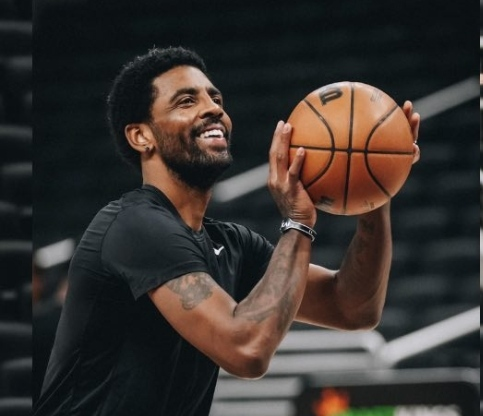 凱里·歐文|歐文回來(lái)了！對(duì)陣步行者賽前熱身曝光：笑容燦爛+連續(xù)出手命中