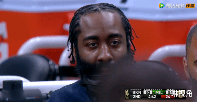 字母哥|篮网憾负!字母哥36+12,杜兰特拼尽全力,赛后字母哥走到杜兰特身边