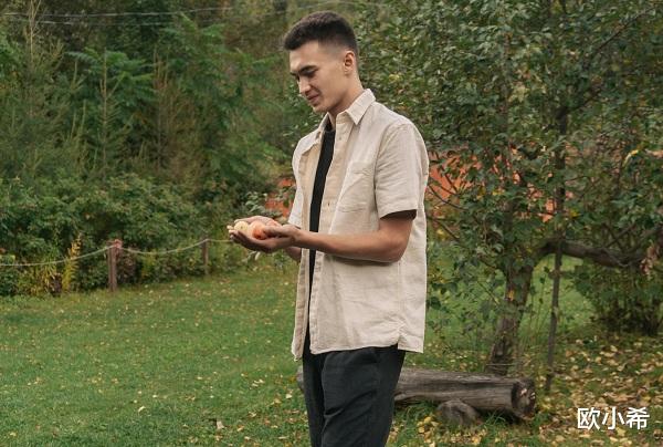 欧小希 男人，在老丈人手下打工，有没有出路？