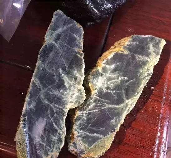 新三板 翡翠毛料（原石）是行家与行家的交易，普通人千万别玩。