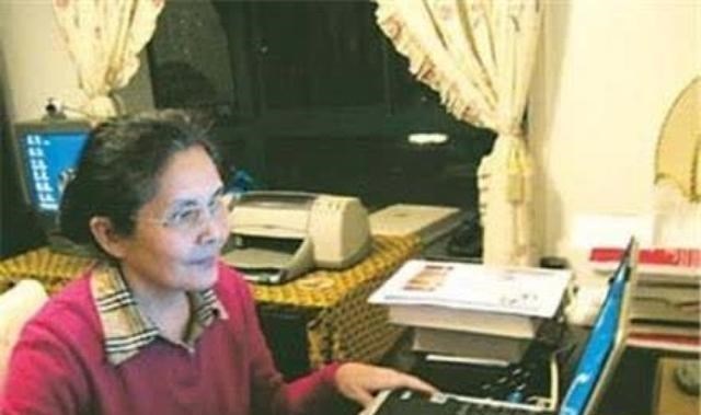 轻语妈妈|4次申请院士被拒,李爱珍成美国院士后,说的一番话让人动容