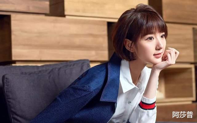 毛晓彤|毛晓彤两段感情：一个四年一个五年，为什么好女孩总是被辜负