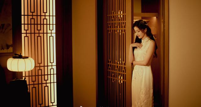 黄磊|跨年晚会女星:杨幂优雅高贵,唐嫣美感十足,白鹿唯美,杨紫惊艳