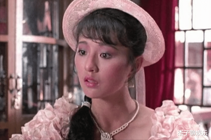 李赛凤|退圈后嫁豪门，被曝出轨干儿子的她，56岁仍未婚