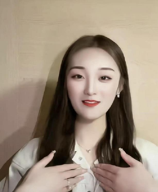 陈亚男|离婚后陈亚男开直播，爆料大衣哥和大衣嫂的质朴，都是装出来的！