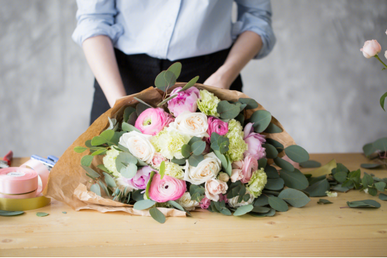 居家公社|人类高质量七夕送花指南！这9种花颜值高，寓意好，没有人不喜欢