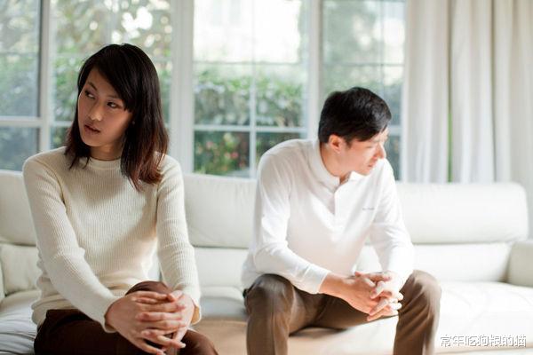 常年吃狗粮的猫|女性‘偷情’后，常见7个痕迹，占4条以上该离开了