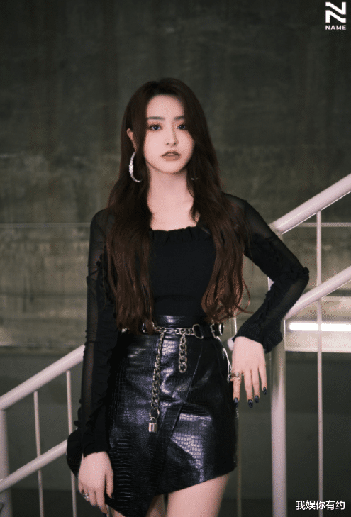 金子涵|身材备受路人质疑,跳舞频繁划水,被称为意难平的金子涵怎么了?