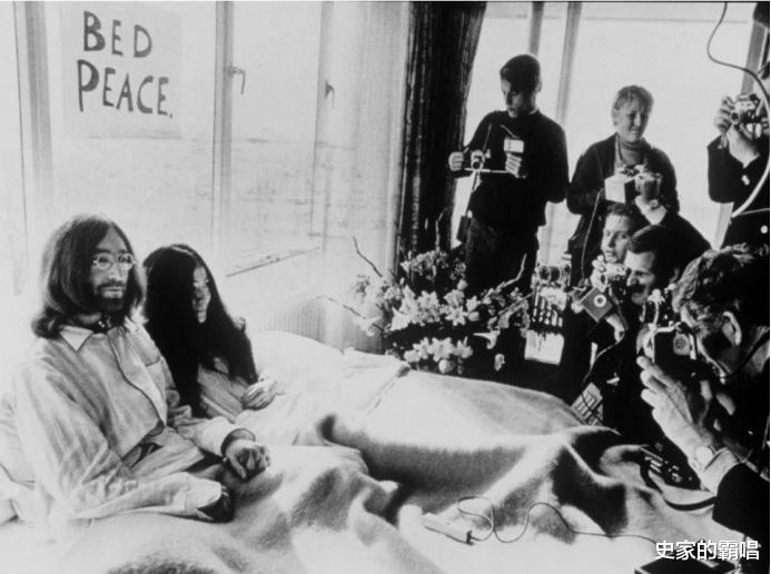 史家的霸唱 日本女行為藝術家，衣服給路人隨意處置，完全信任的后果令她淚崩