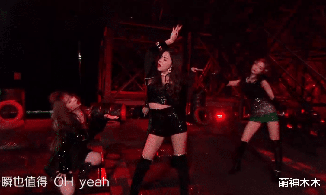 汪涵|双十一晚会槽点多：汪涵嘴瓢，张雨绮假唱，杨丞琳李荣浩造型踩雷