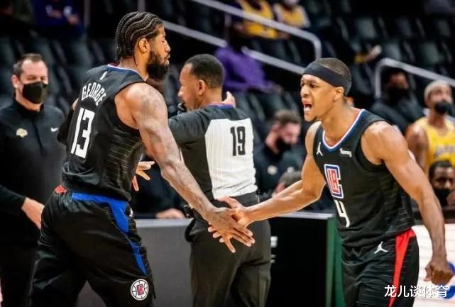 湖人隊|遮羞布！湖人24分慘敗，他正負值+2，楊毅：對湖人來說是好事啊