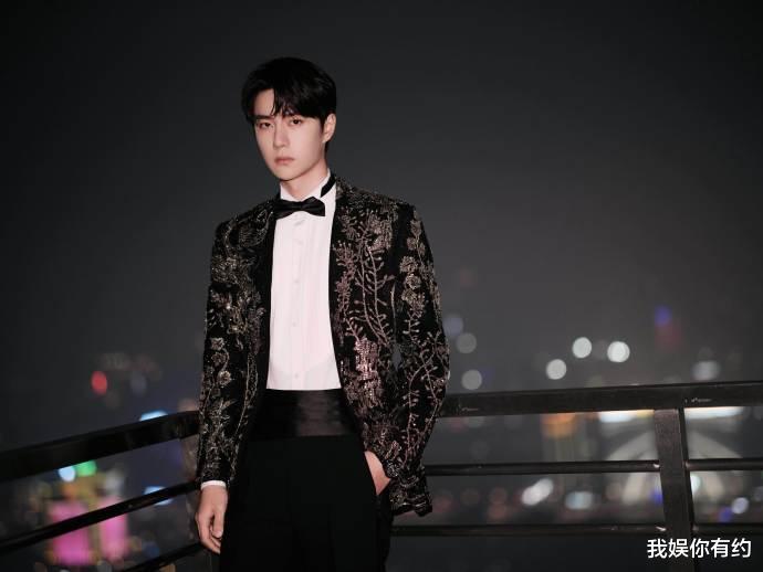 王一博|王一博发胖导致大面积“脱粉”？演唱会状态油腻，身材管理不到位