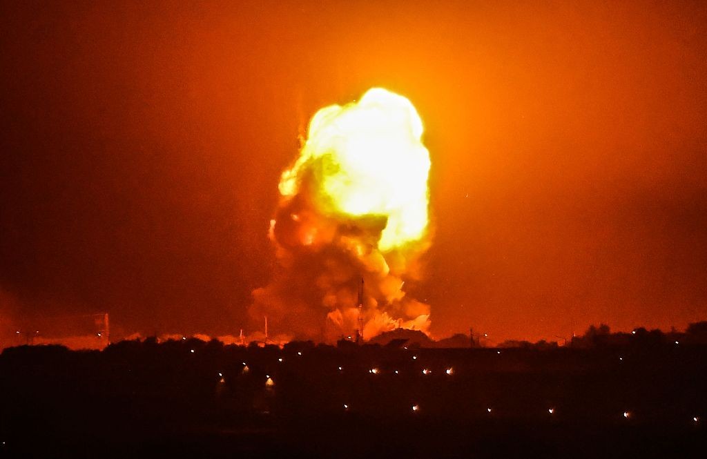 不宣而戰！150枚火箭彈夜襲以色列，“鐵穹”防禦系統全力攔截-圖3