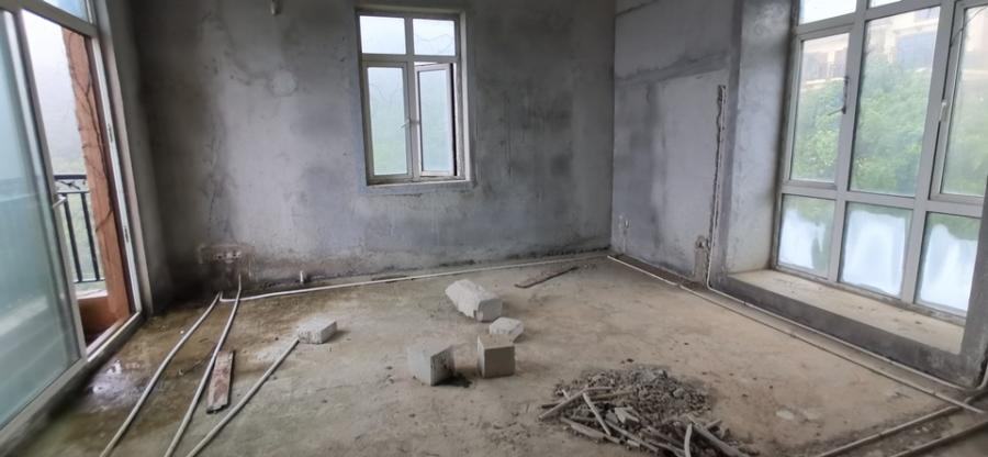 |无人出价，惨遭流拍，深圳东部华侨城一套双拼房降价658万拍卖都没人要