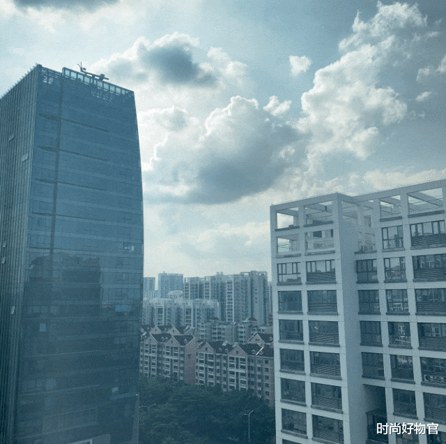 时尚好物官|夏天太热出门怎么办?这款“懒人伞”一夜走红,40度出门不怕晒