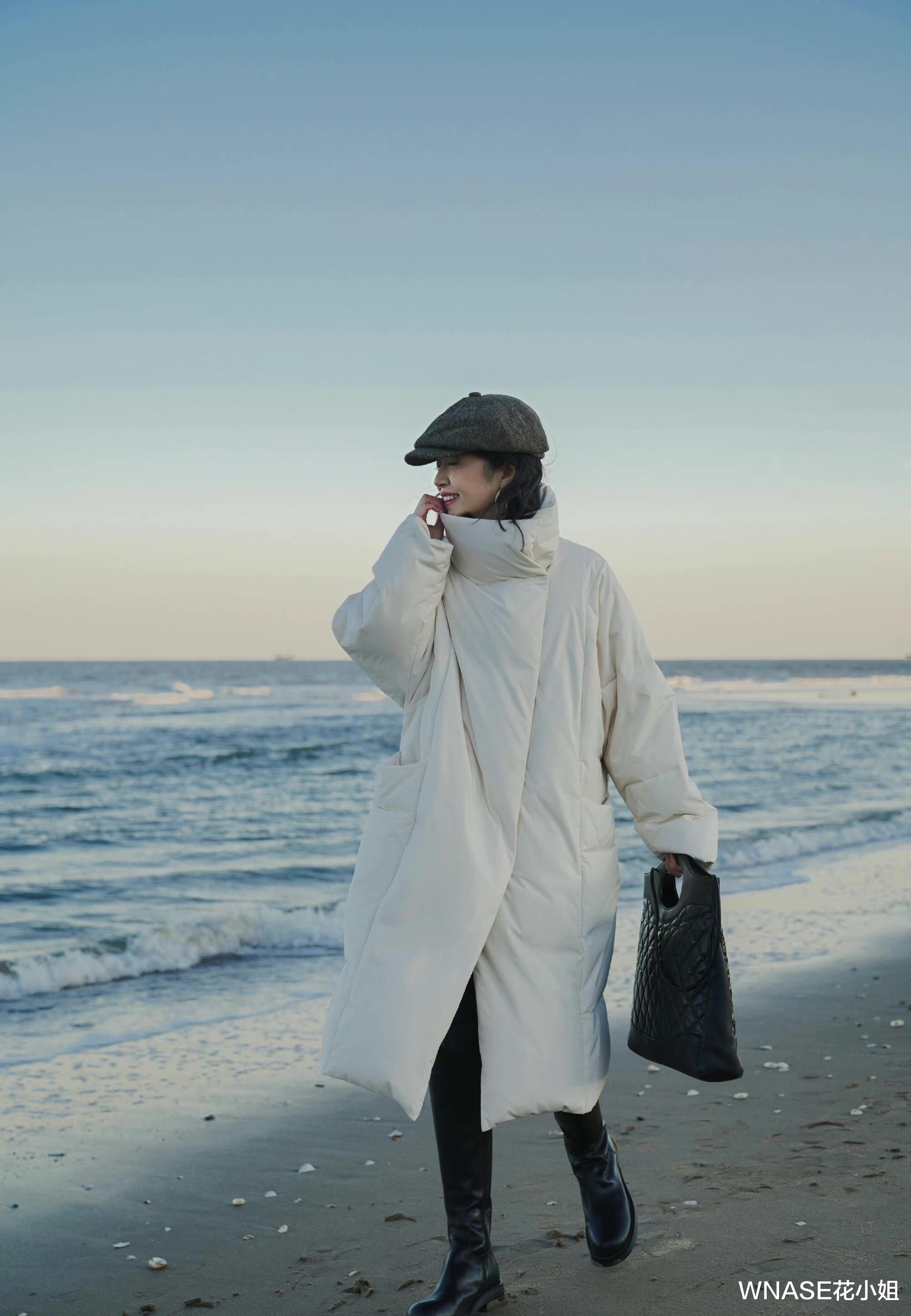 WNASE花小姐 种草了时尚达人穿的“风衣”羽绒服，好看不胖，堪称秋冬颜值担当