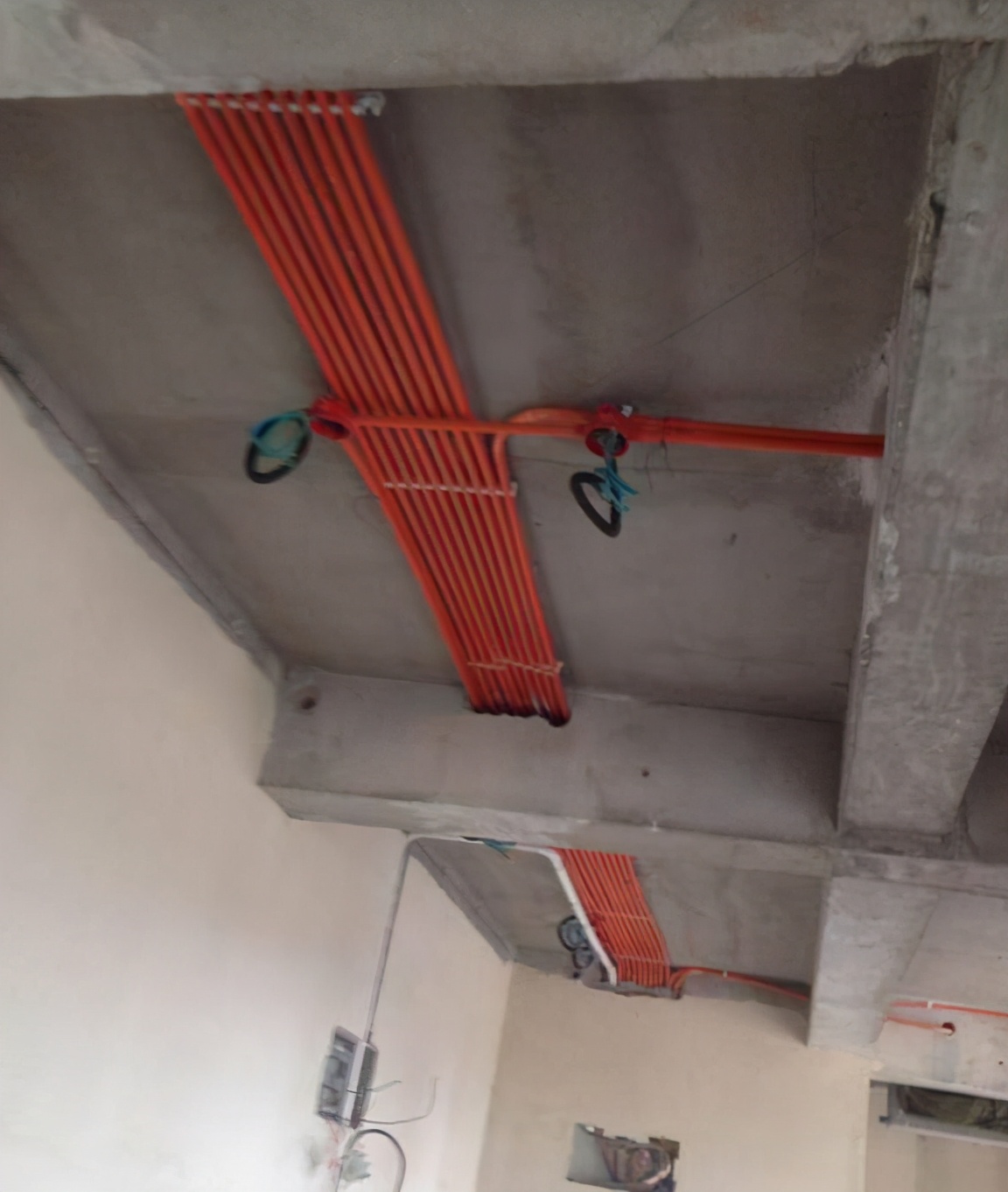 |?水电改造,别人花8000你12000?避开所有装修的坑,别被水电坑了