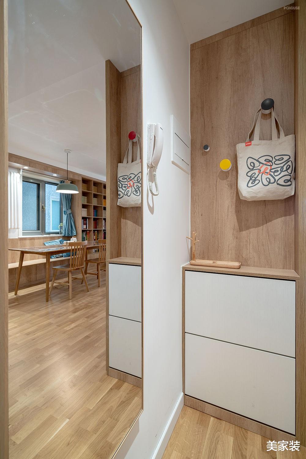 为三胎宝宝设计的新家，自带家庭图书馆，满屋的书香气息，好温馨