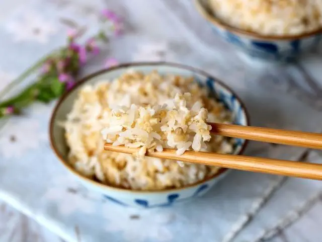 馒头|“高血糖”不能吃馒头？3种方法，或能控制血糖，高血糖可以试试