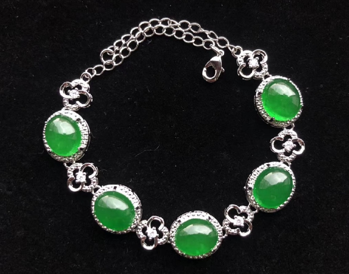 翡翠|翡翠饰品也有假货，你知道A货和B货的区别吗？一起来学习一下吧